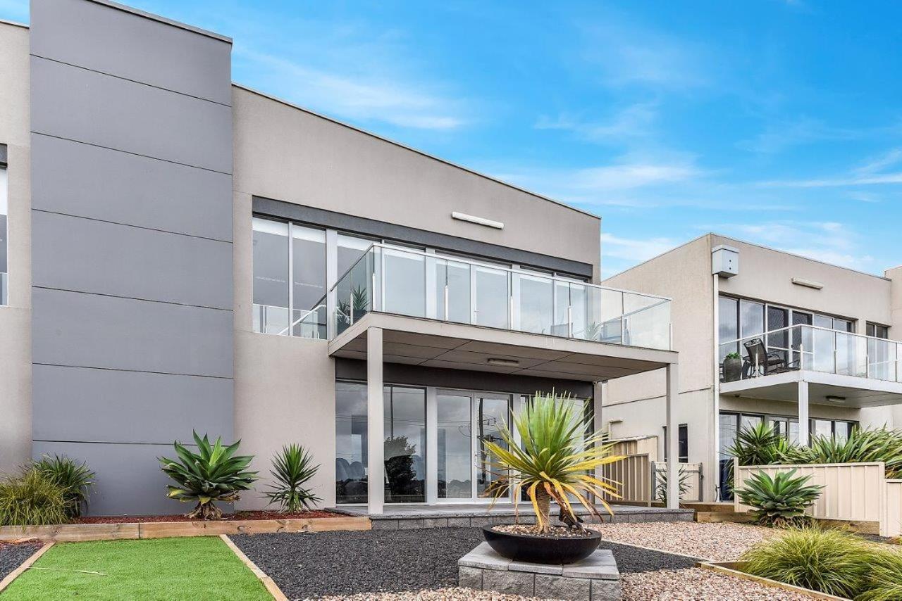 Kennedy Executive Townhouse Apartment Mount Gambier Bagian luar foto